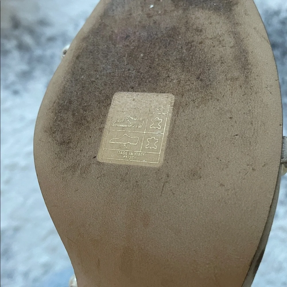 Jimmy Choo Amara Pearl Heels - Picture 16 of 17